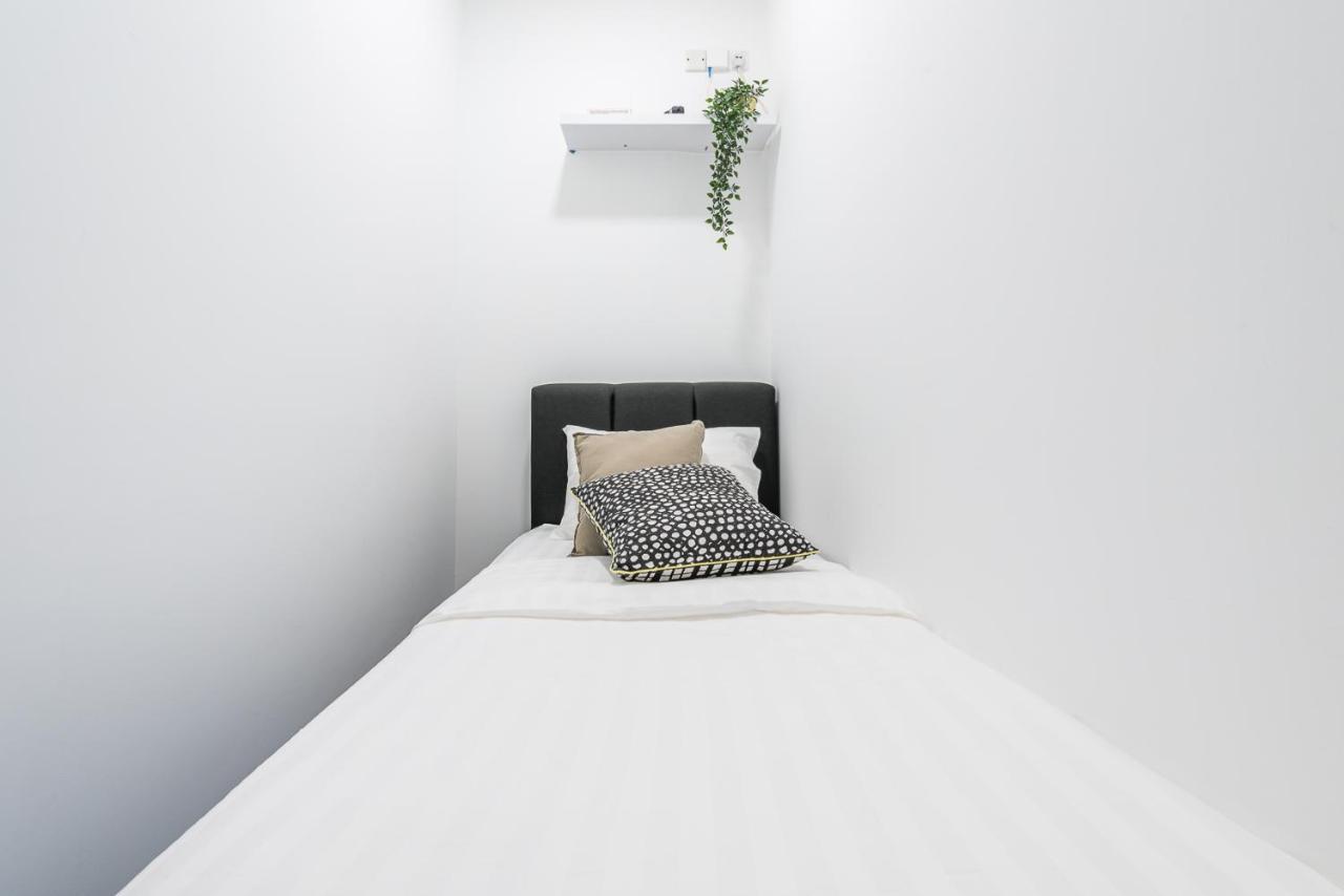Luxury Arcoris Mont Kiara Nx 163Mall 1Bedroom 4 Pax Kuala Lumpur Exteriör bild