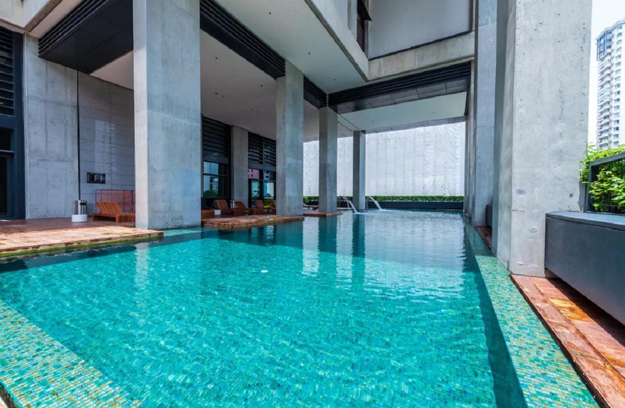 Luxury Arcoris Mont Kiara Nx 163Mall 1Bedroom 4 Pax Kuala Lumpur Exteriör bild